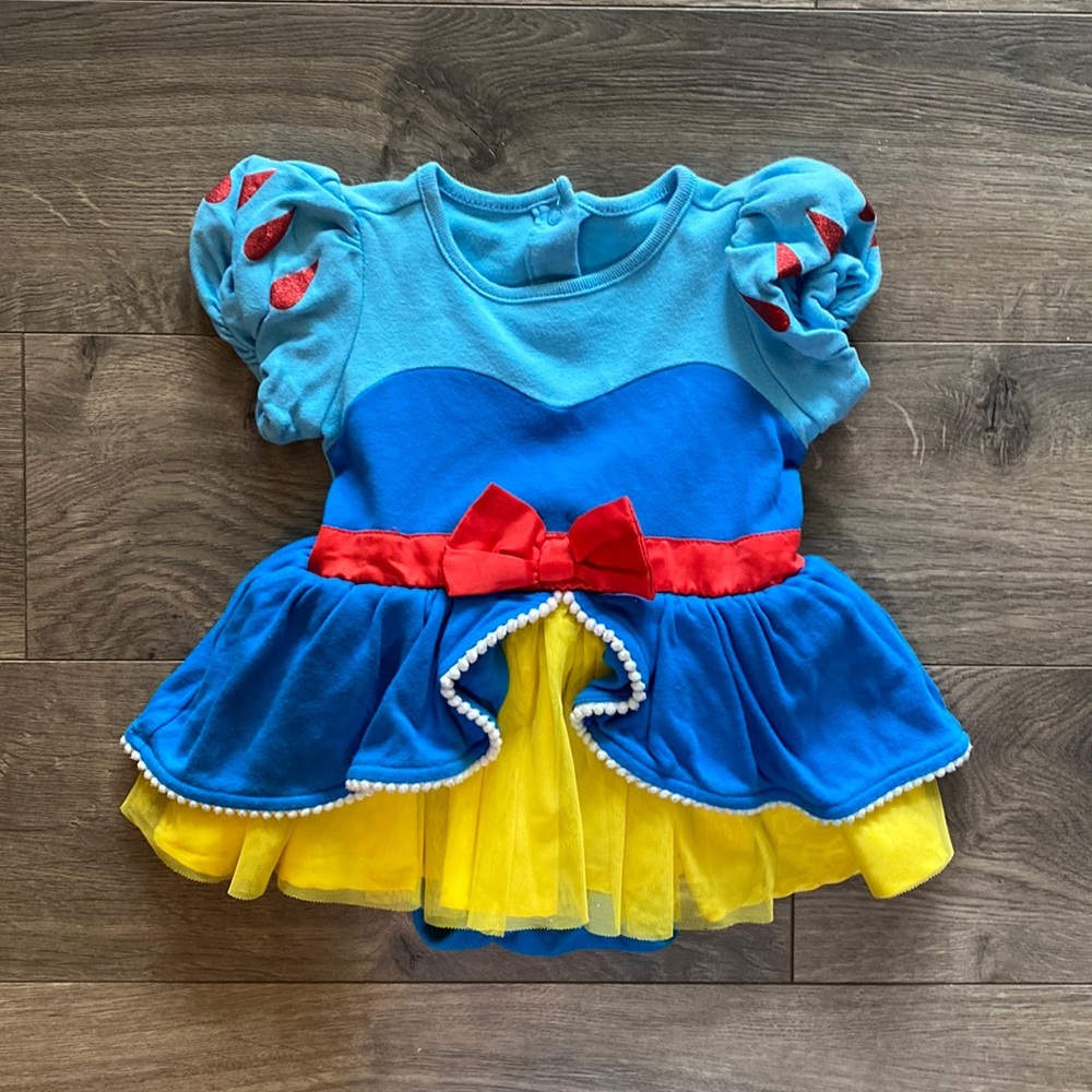 Disney Snow White Baby Onesie Bodysuit Costume 12-18 Months
